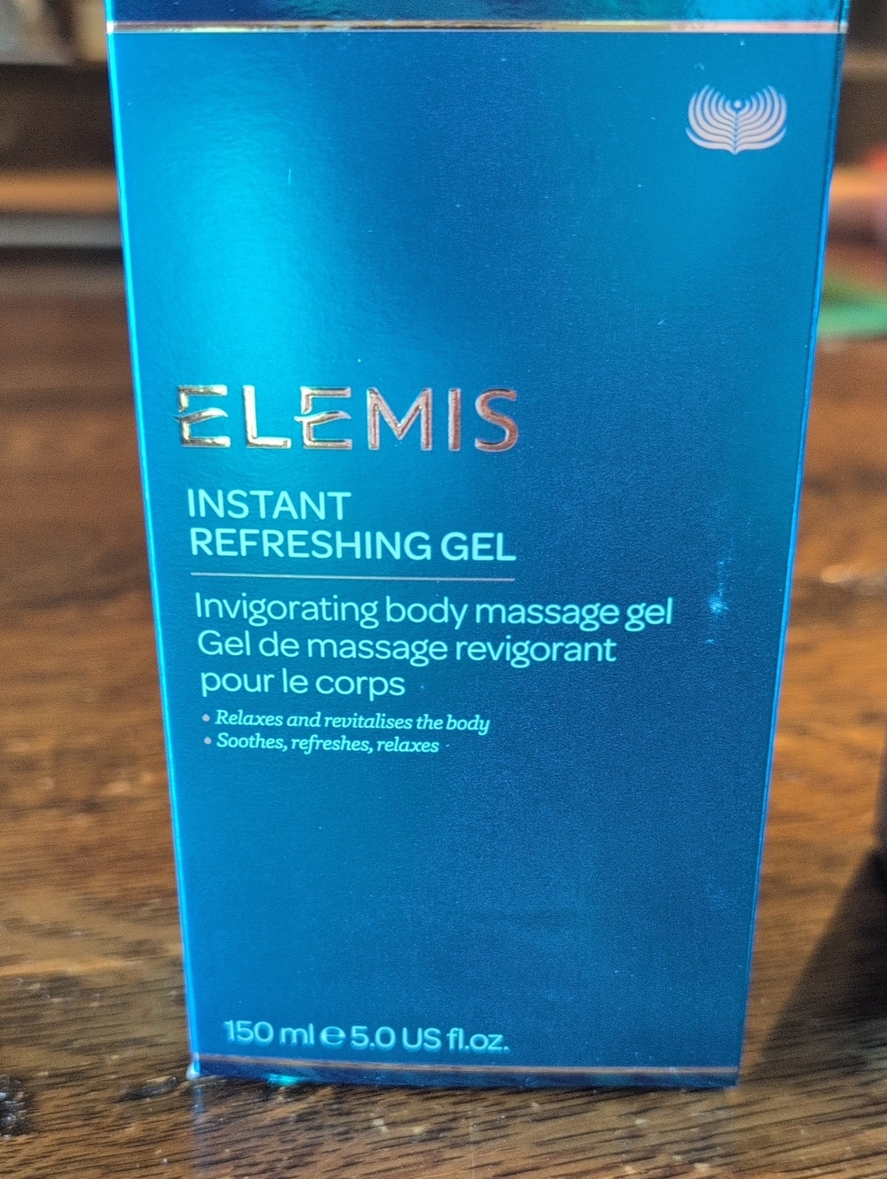 ELEMIS Instant Refreshing Gel - Teal Blue Packaging